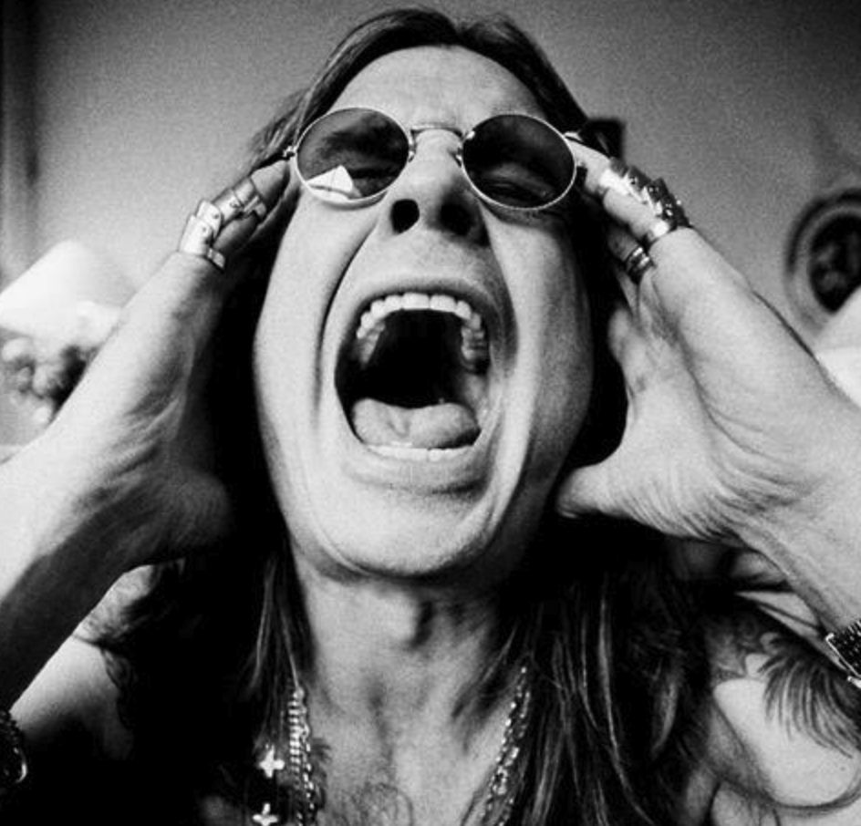 MerchMoment wholesale display